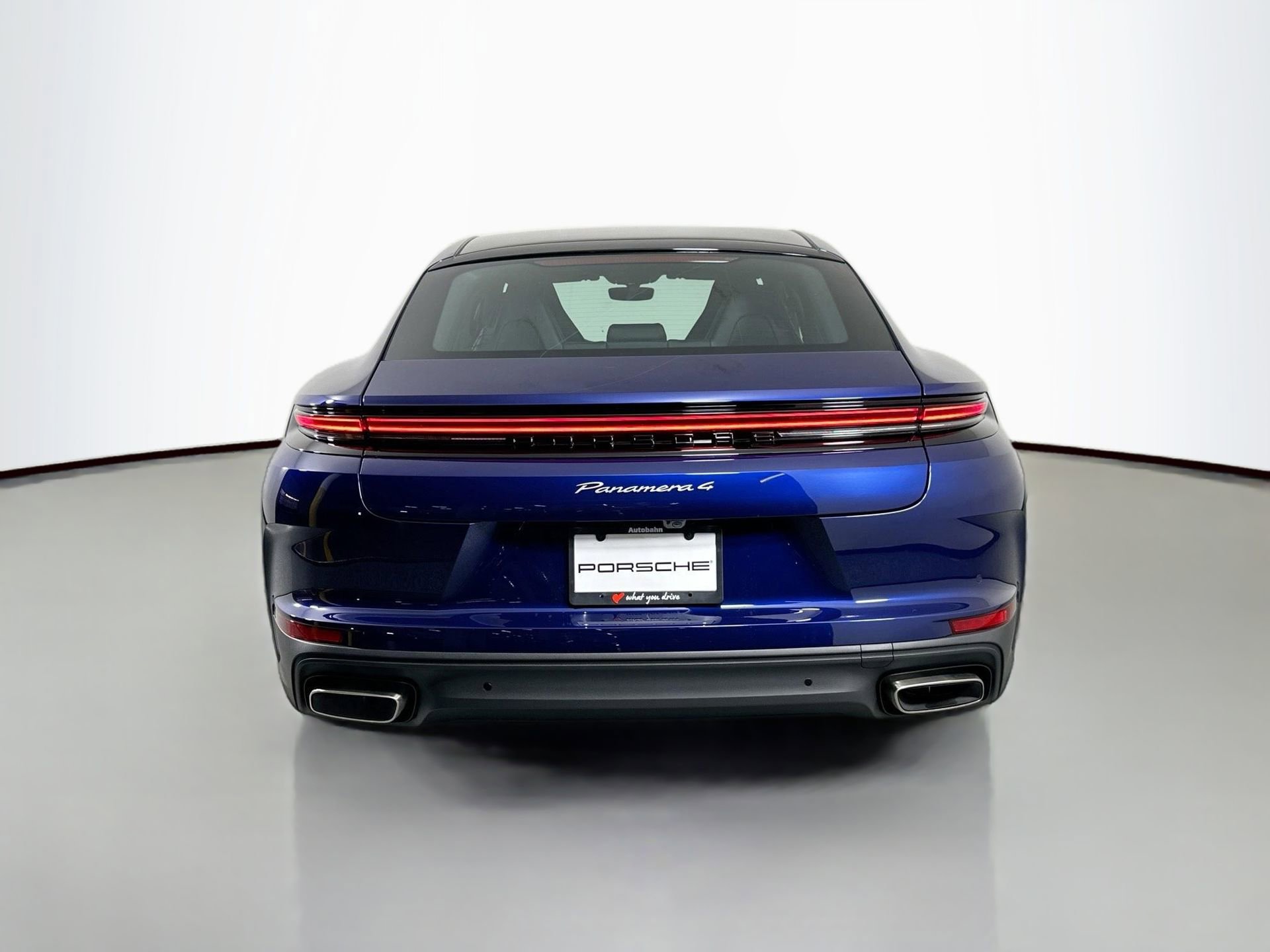 Certified 2026 Porsche Panamera 4 image 6