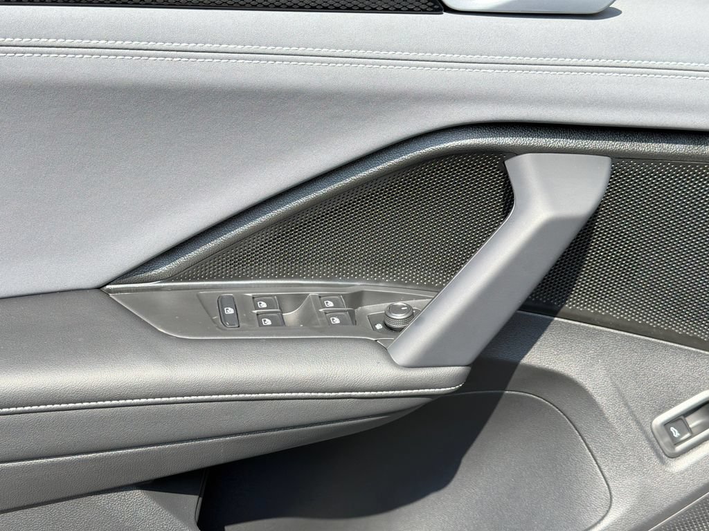 New 2026 Volkswagen Tiguan SE AWD/4WD image 23