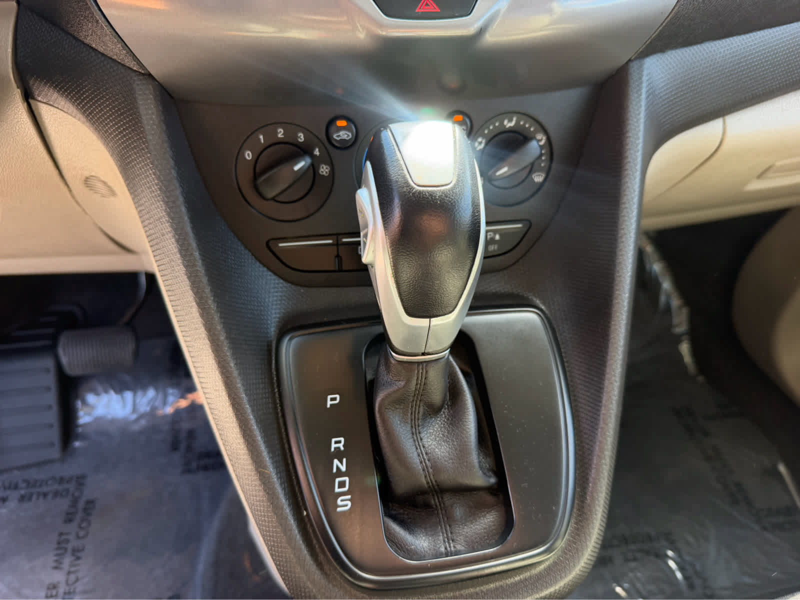 Used 2015 Ford Transit Connect XLT FWD image 26