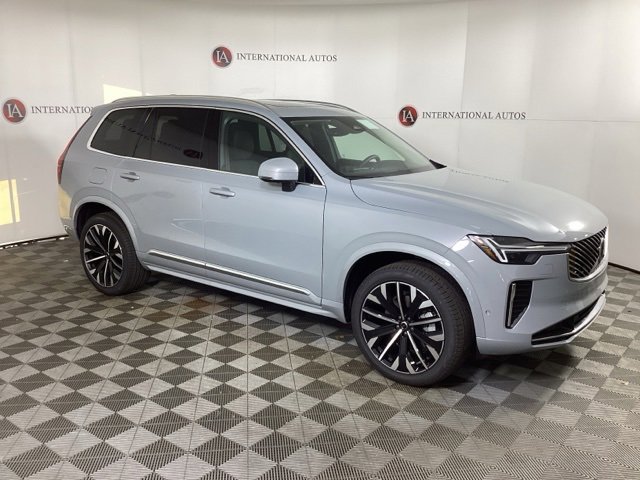 New 2026 Volvo XC90 B6 Plus w/ Protection Package Premier image 3