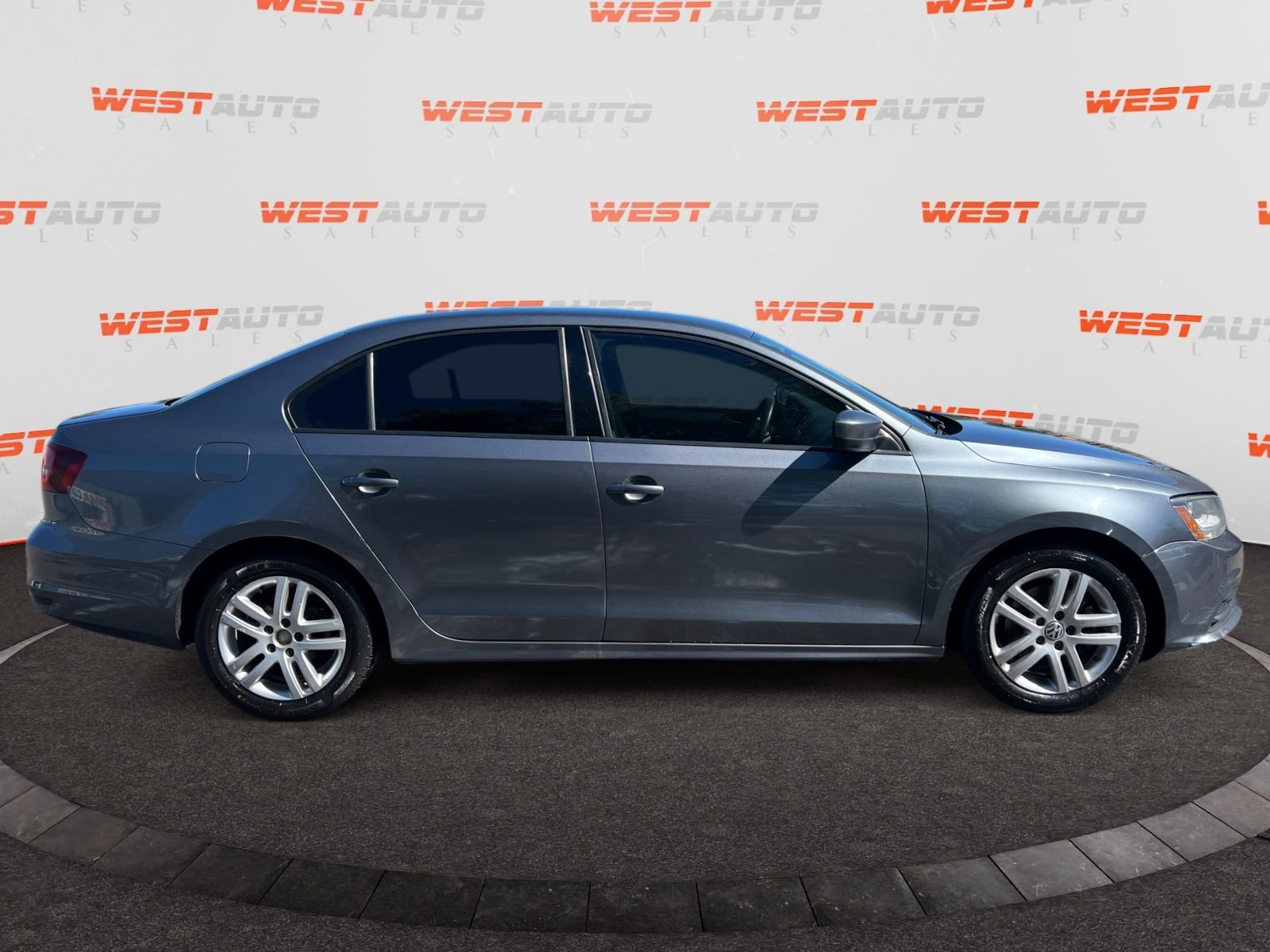 Used 2018 Volkswagen Jetta S FWD image 6