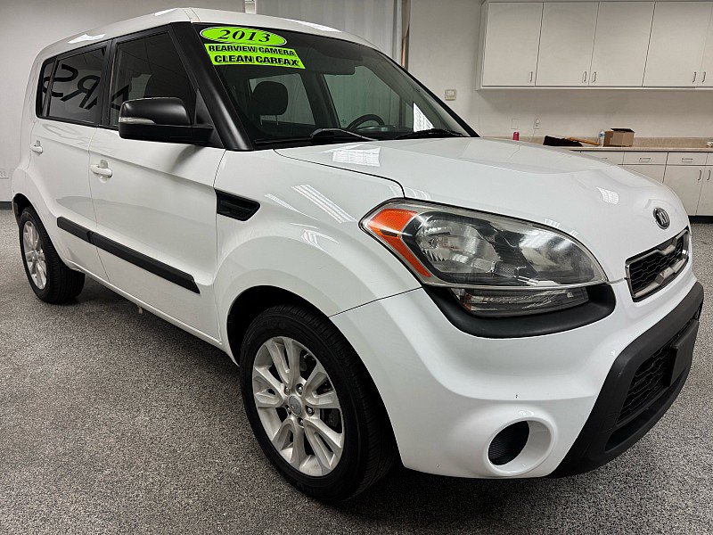 Used 2013 Kia Soul + w/ Audio Pkg FWD image 3