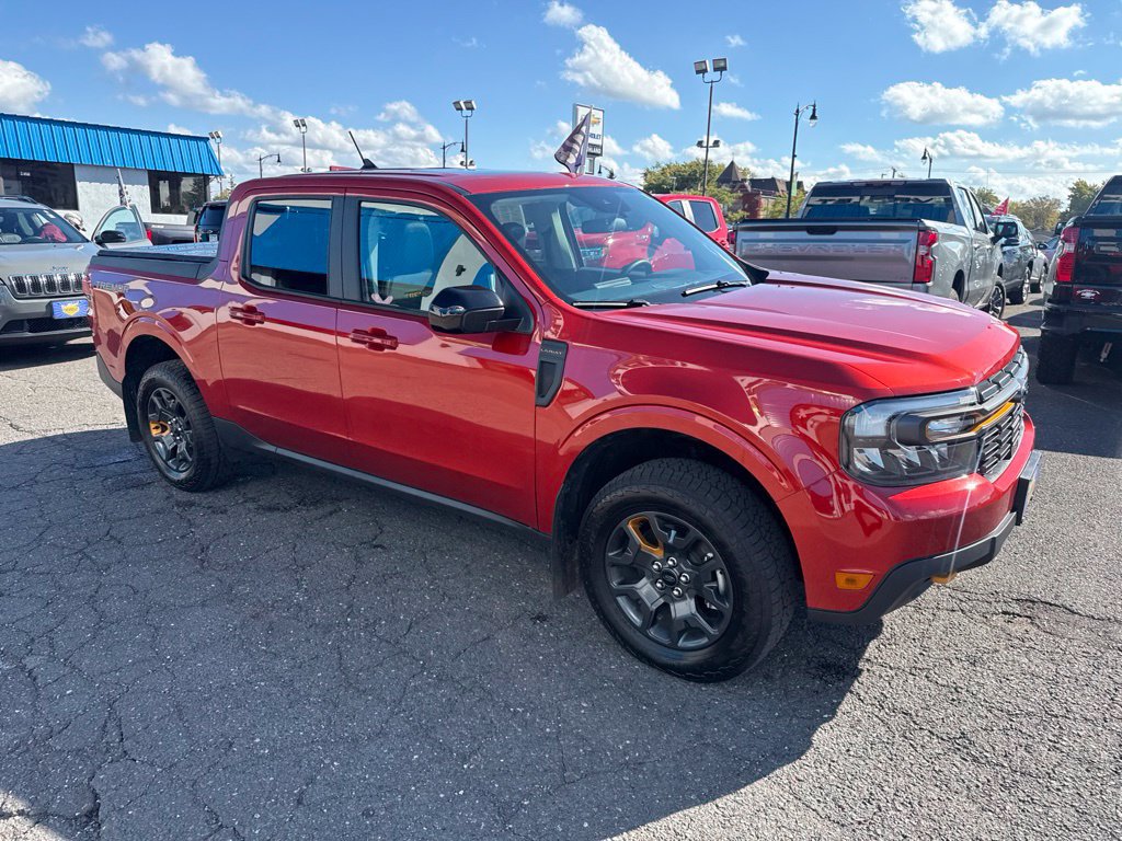 Used 2024 Ford Maverick Tremor w/ Tremor Off-Road Package AWD/4WD image 6