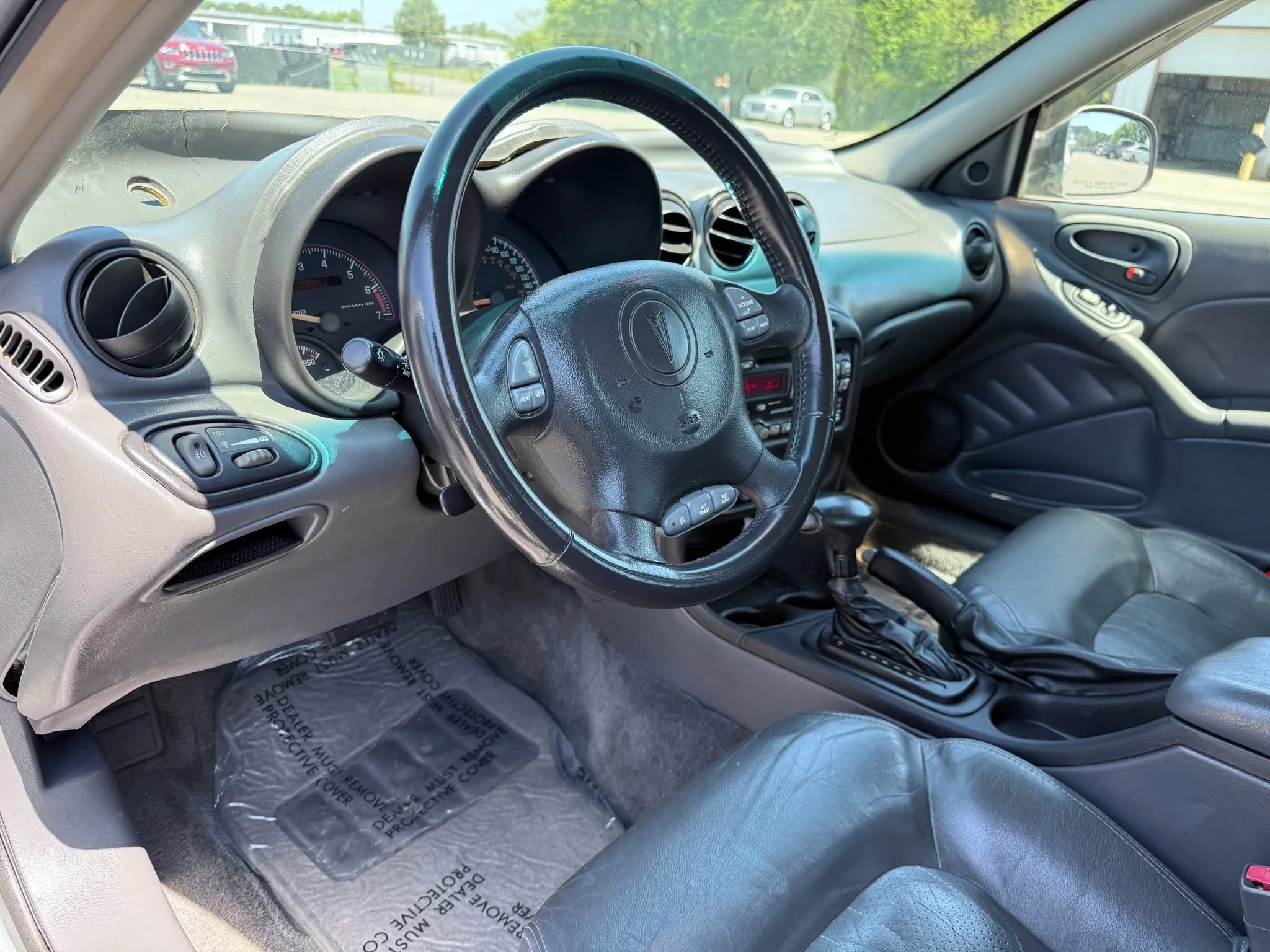 Used 2001 Pontiac Grand Am GT image 17