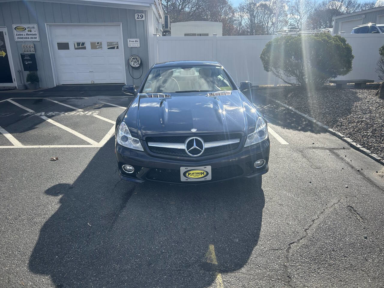 Used 2009 Mercedes-Benz SL 550 image 4