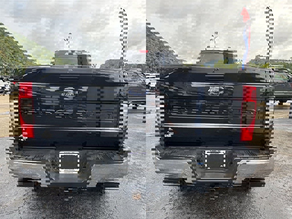 Used 2022 Ford F350 XL w/ STX Appearance Package image 5