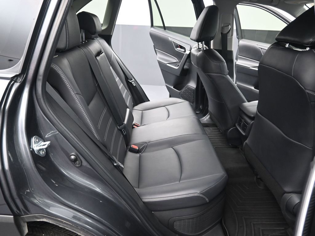 Used 2024 Toyota RAV4 XLE Premium image 13