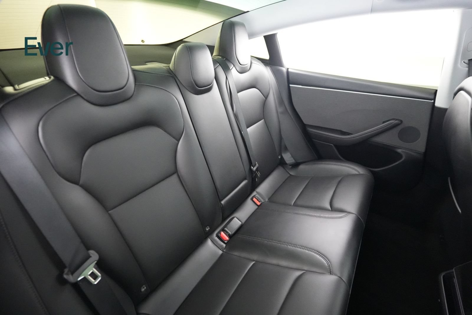Used 2025 Tesla Model 3 RWD image 5