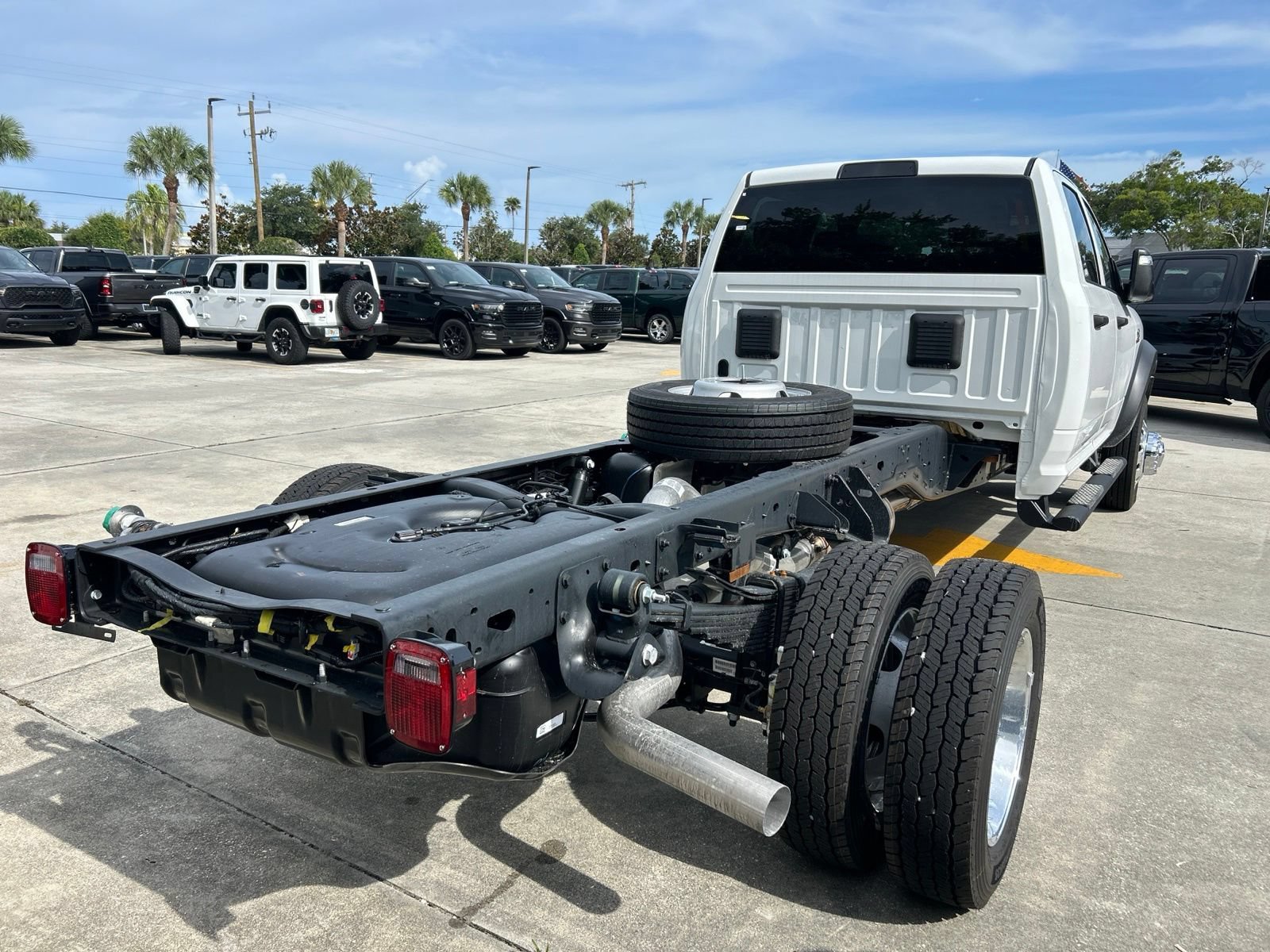 New 2026 RAM 5500 Tradesman w/ Chrome Appearance Group AWD/4WD image 5
