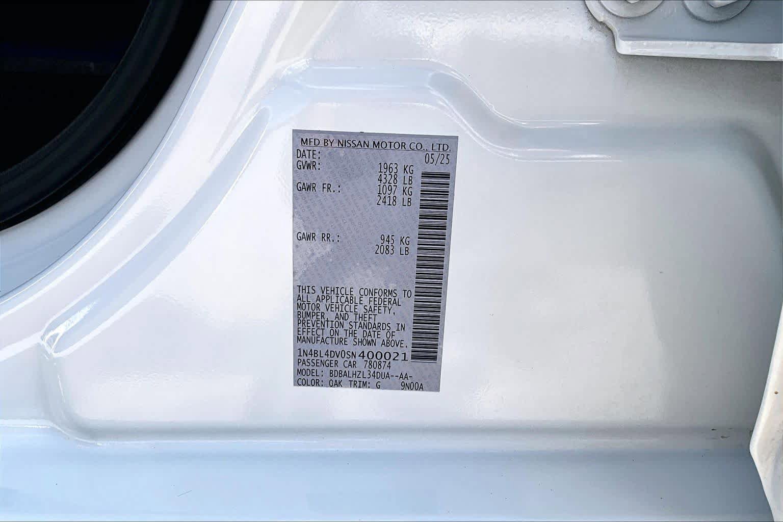 Used 2025 Nissan Altima 2.5 SV FWD image 37