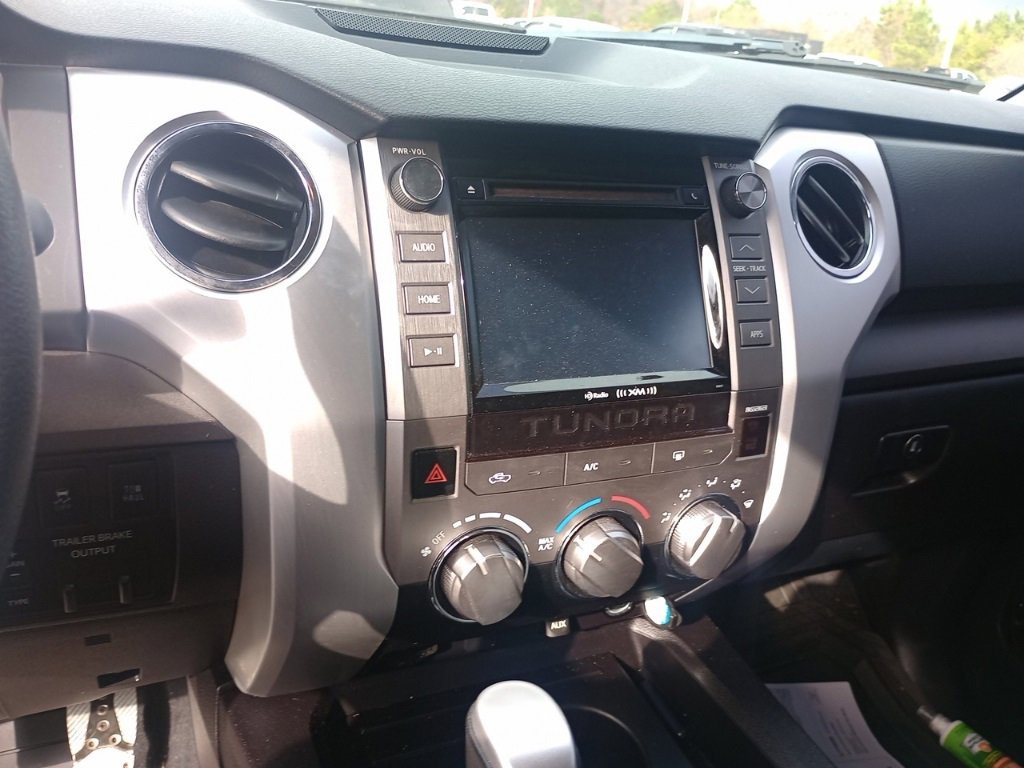 Used 2016 Toyota Tundra SR5 image 11