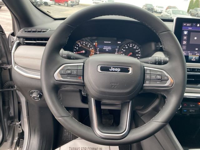 Used 2023 Jeep Compass Limited w/ Sun and Sound Group image 18