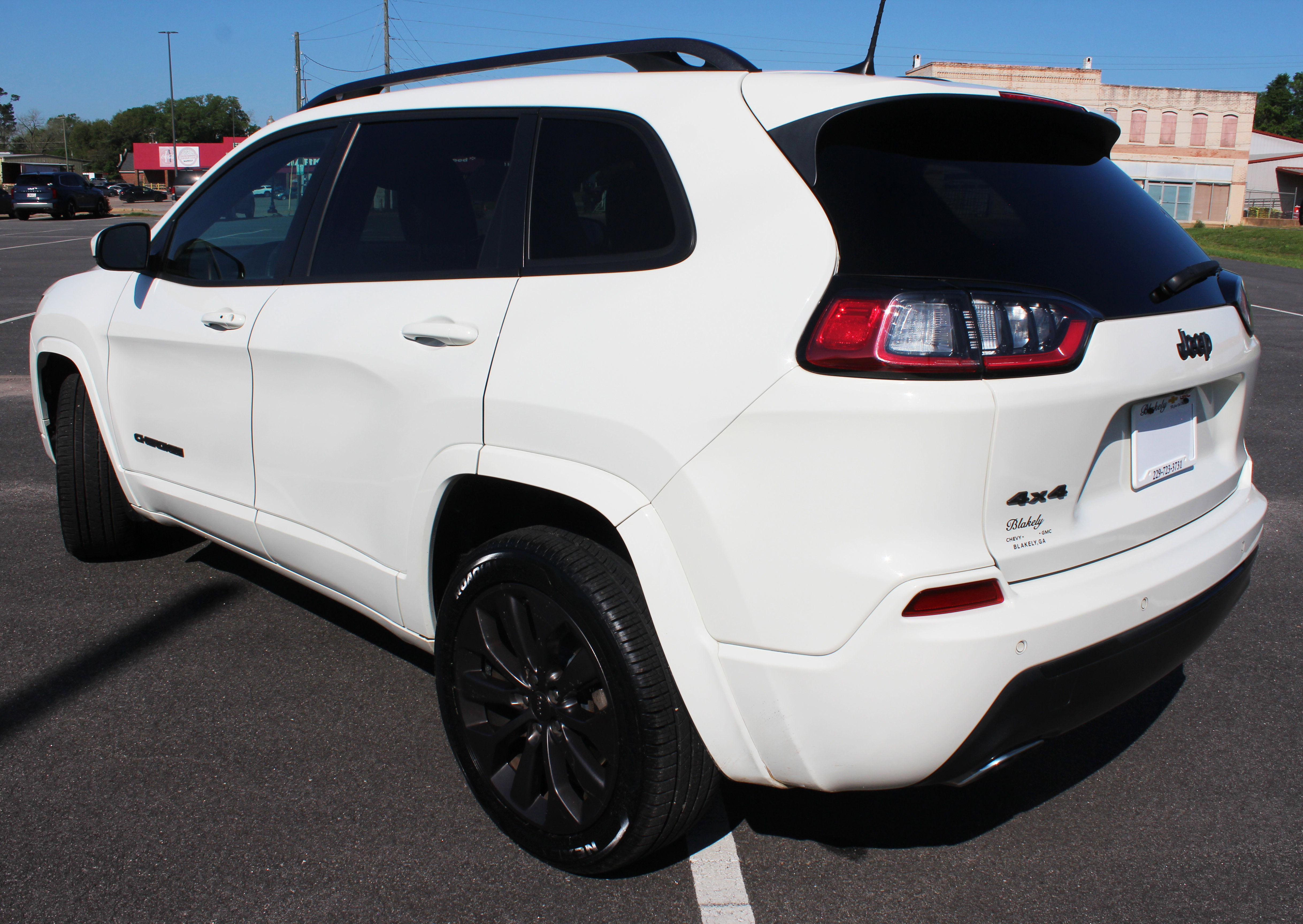 Used 2019 Jeep Cherokee High Altitude image 16