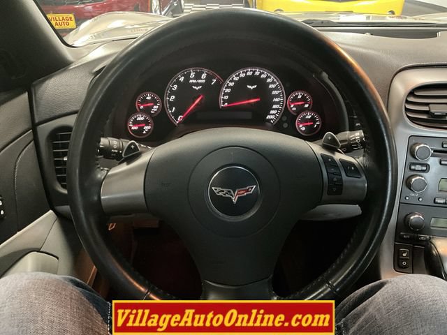 Used 2007 Chevrolet Corvette Coupe w/ Preferred Equipment Group RWD image 15