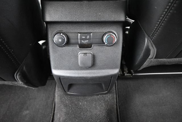 Used 2019 Ford Explorer XLT w/ Equipment Group 202A AWD/4WD image 24