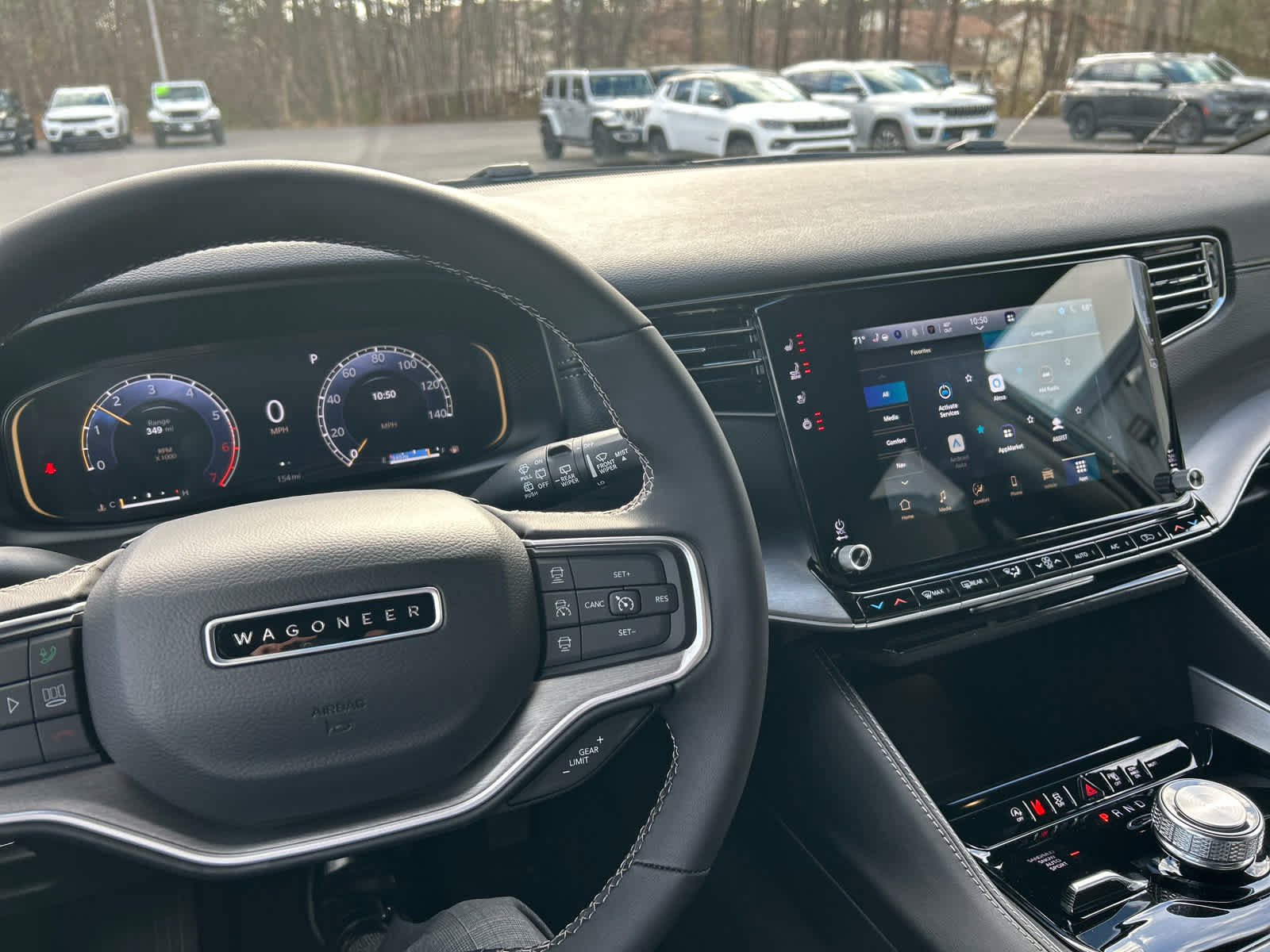 New 2025 Jeep Wagoneer L Series II w/ Premium Group I image 31