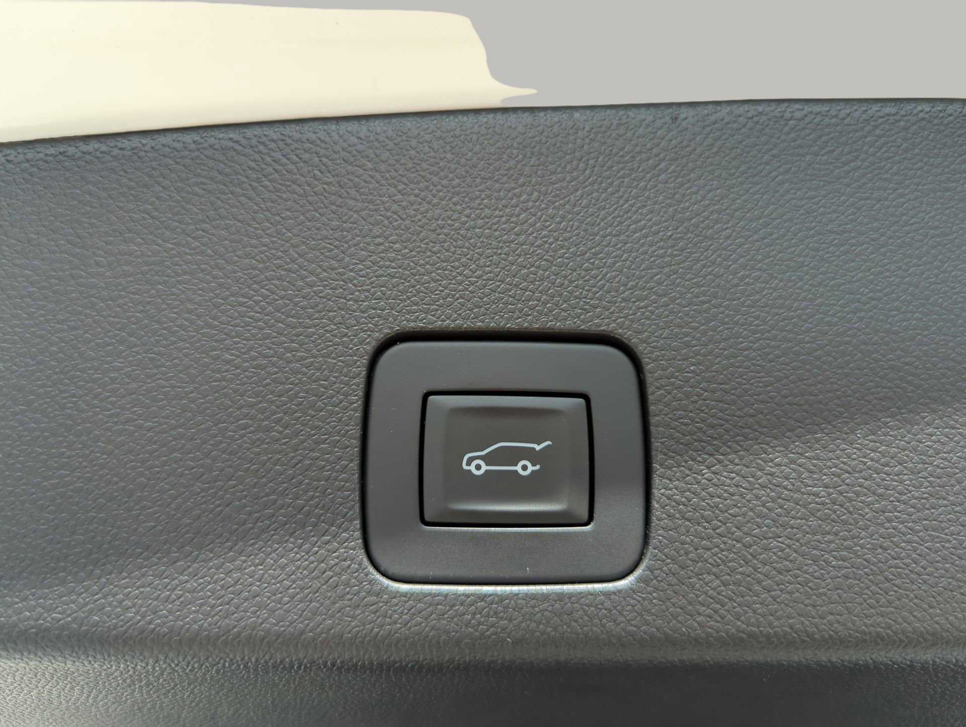 Used 2025 Buick Encore GX Sport Touring w/ Advanced Technology Package image 45