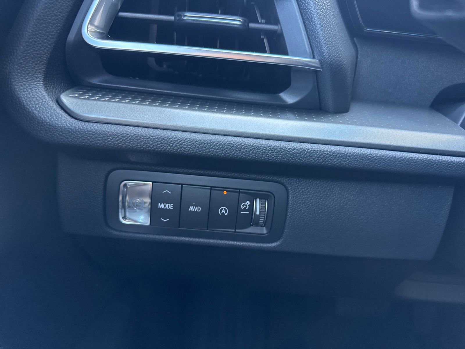 New 2026 Chevrolet Traverse LT AWD/4WD image 36