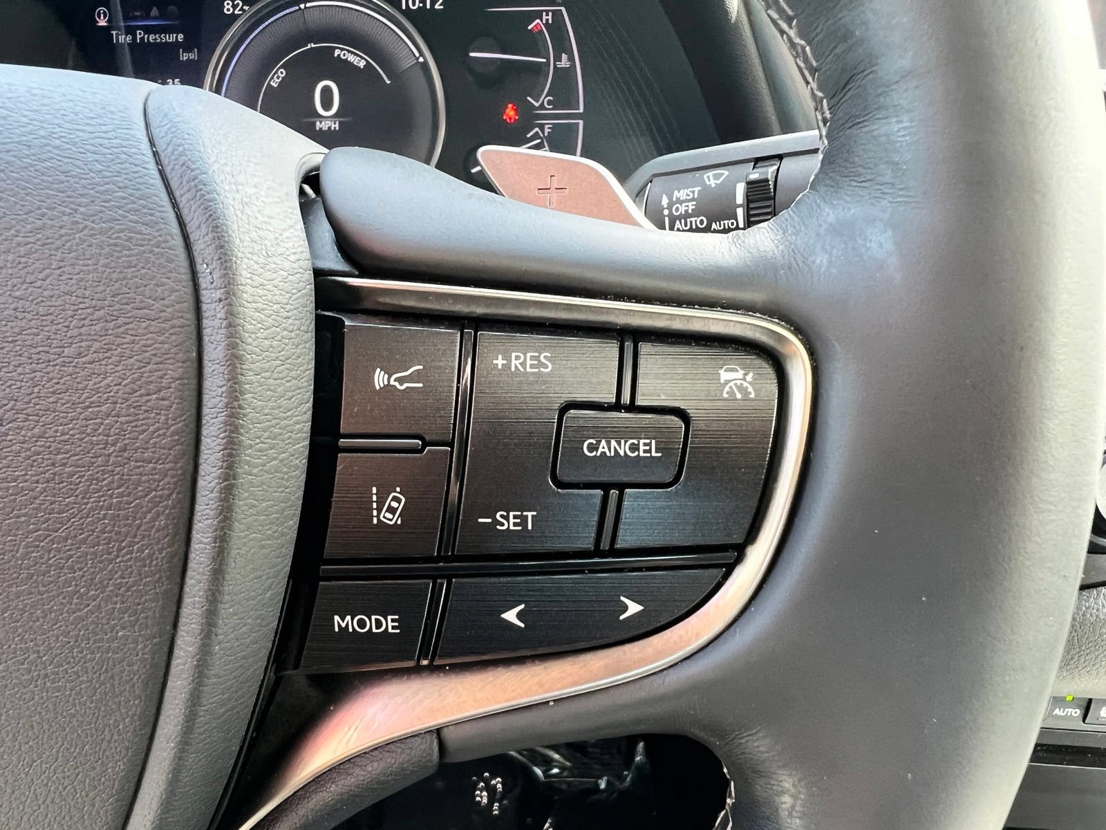 Used 2020 Lexus ES 300h w/ Premium Package FWD image 34