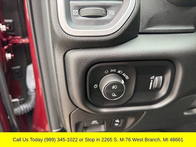 Used 2022 RAM 1500 Big Horn AWD/4WD image 17