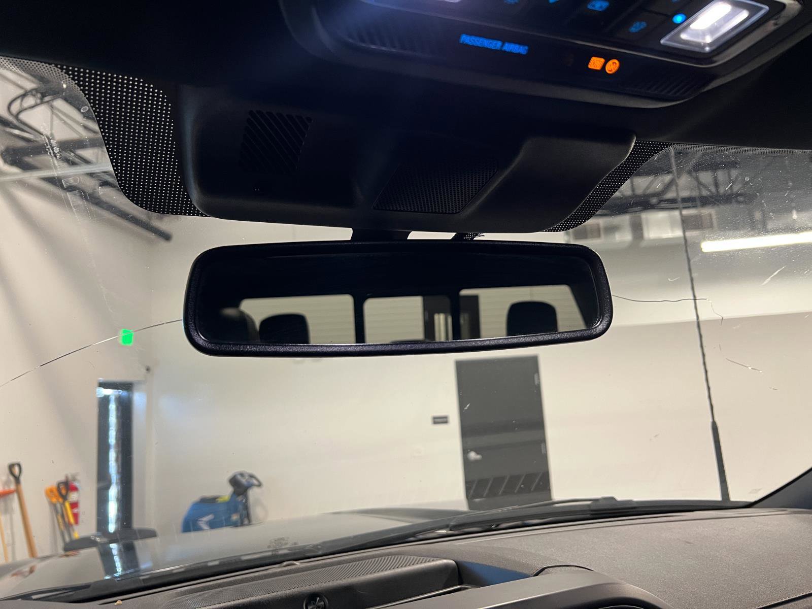 Used 2023 Ford F350 Platinum w/ Tremor Off-Road Package image 22