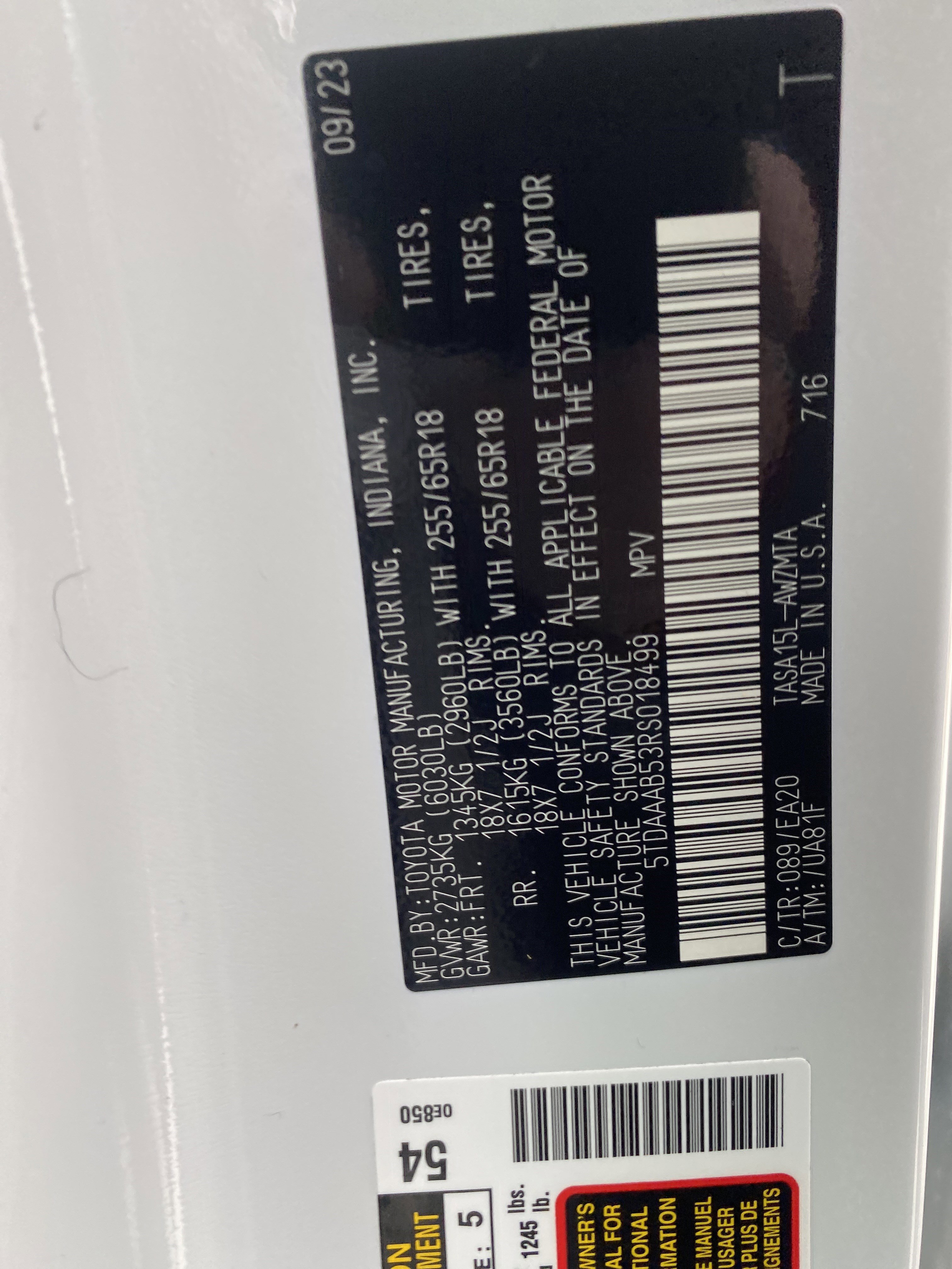 Used 2024 Toyota Grand Highlander XLE image 28