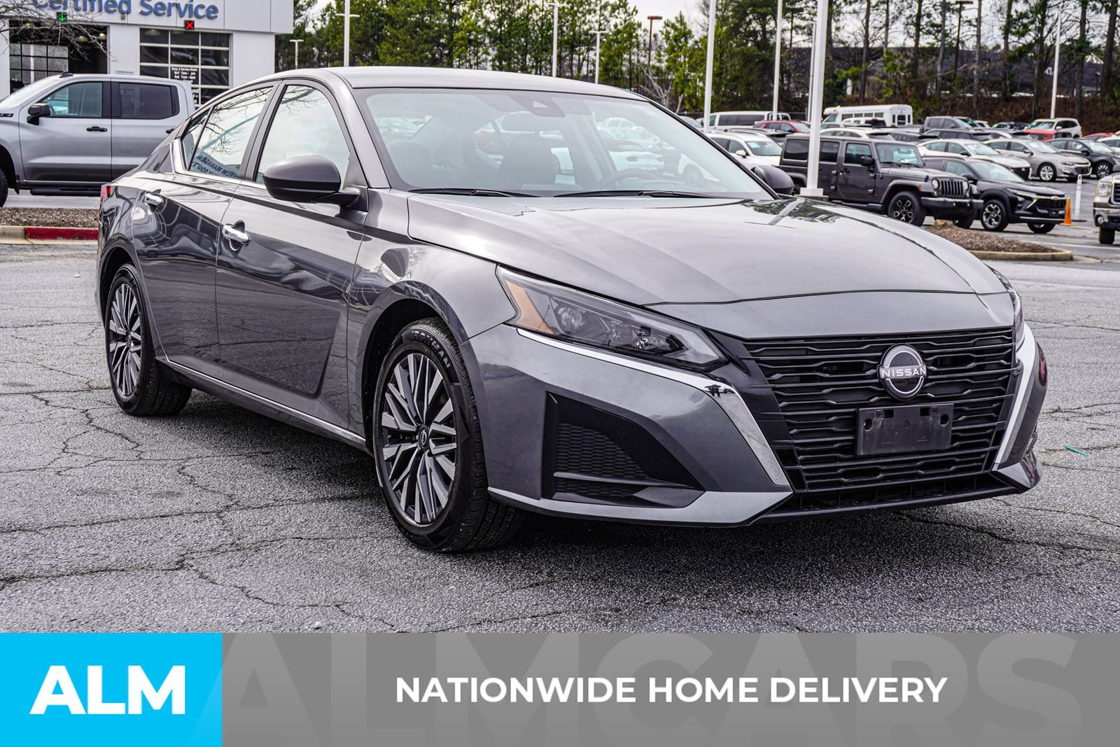 Used 2024 Nissan Altima 2.5 SV image 5