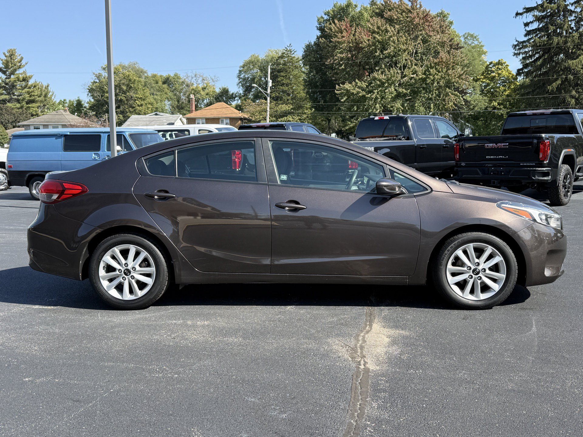 Used 2017 Kia Forte LX w/ LX Popular Package FWD image 9