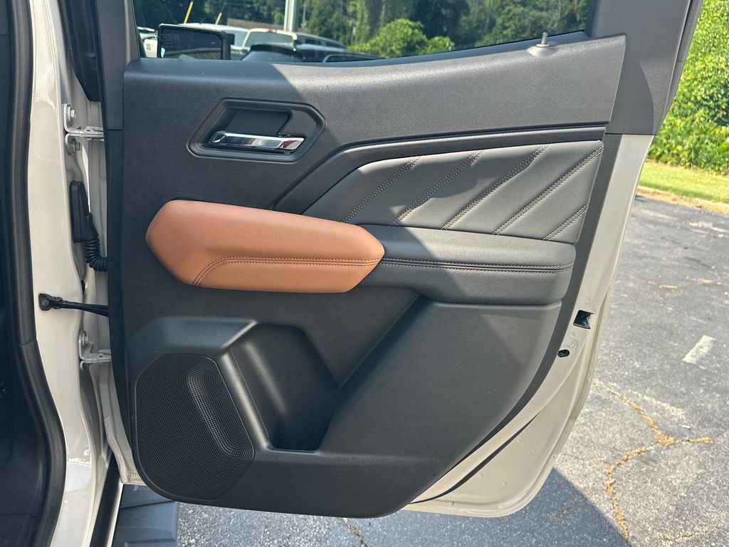Used 2026 GMC Canyon AT4 w/ AT4 Premium Package AWD/4WD image 17