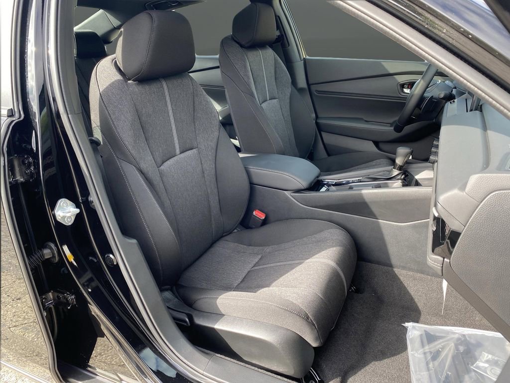 New 2025 Honda Accord Sport image 30