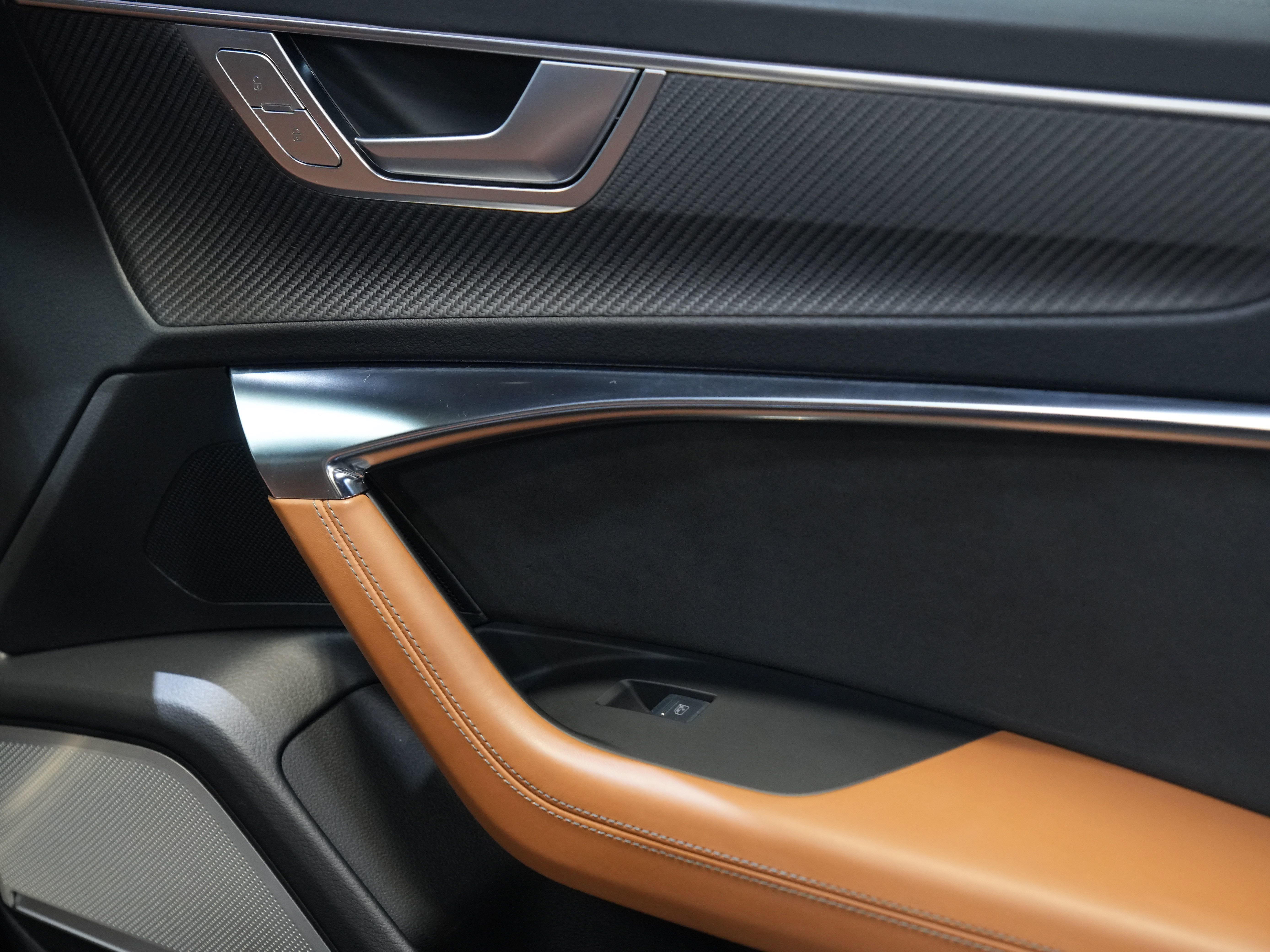 Used 2022 Audi RS 6 image 23