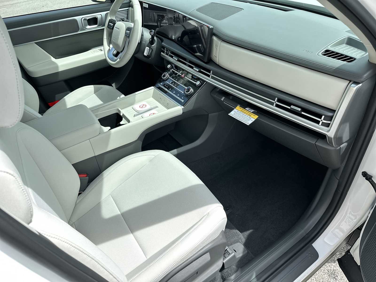 New 2026 Hyundai Santa Fe SE image 25