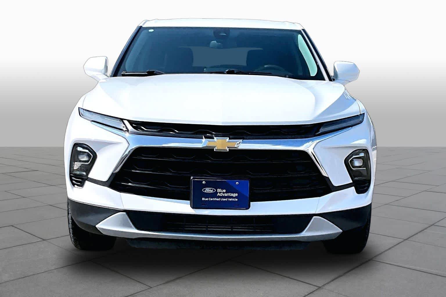 Used 2023 Chevrolet Blazer LT w/ Driver Confidence Package FWD image 4