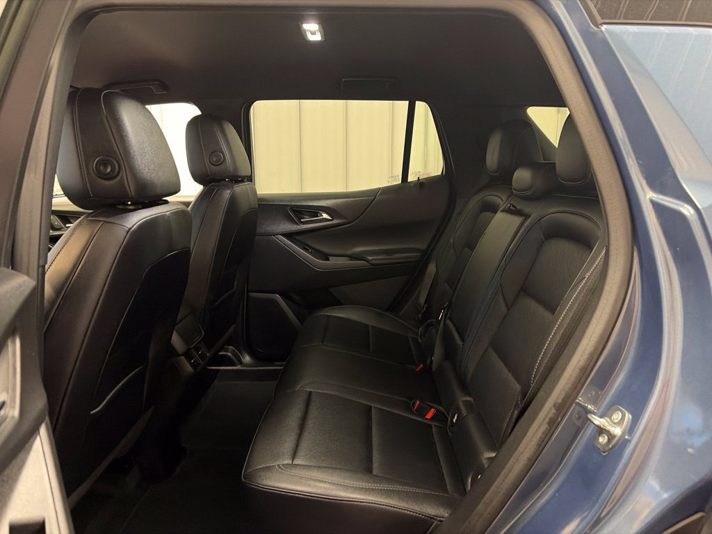 Used 2025 Chevrolet Equinox LT w/ Convenience Package II AWD/4WD image 17