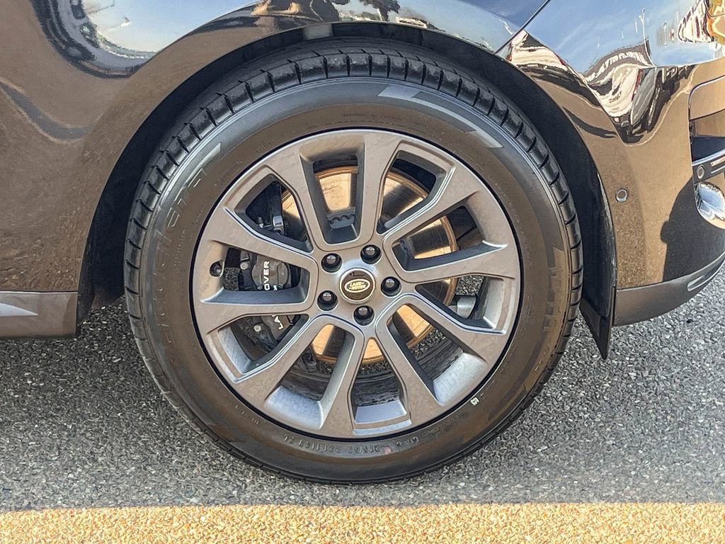 Used 2023 Land Rover Range Rover Sport SE image 15