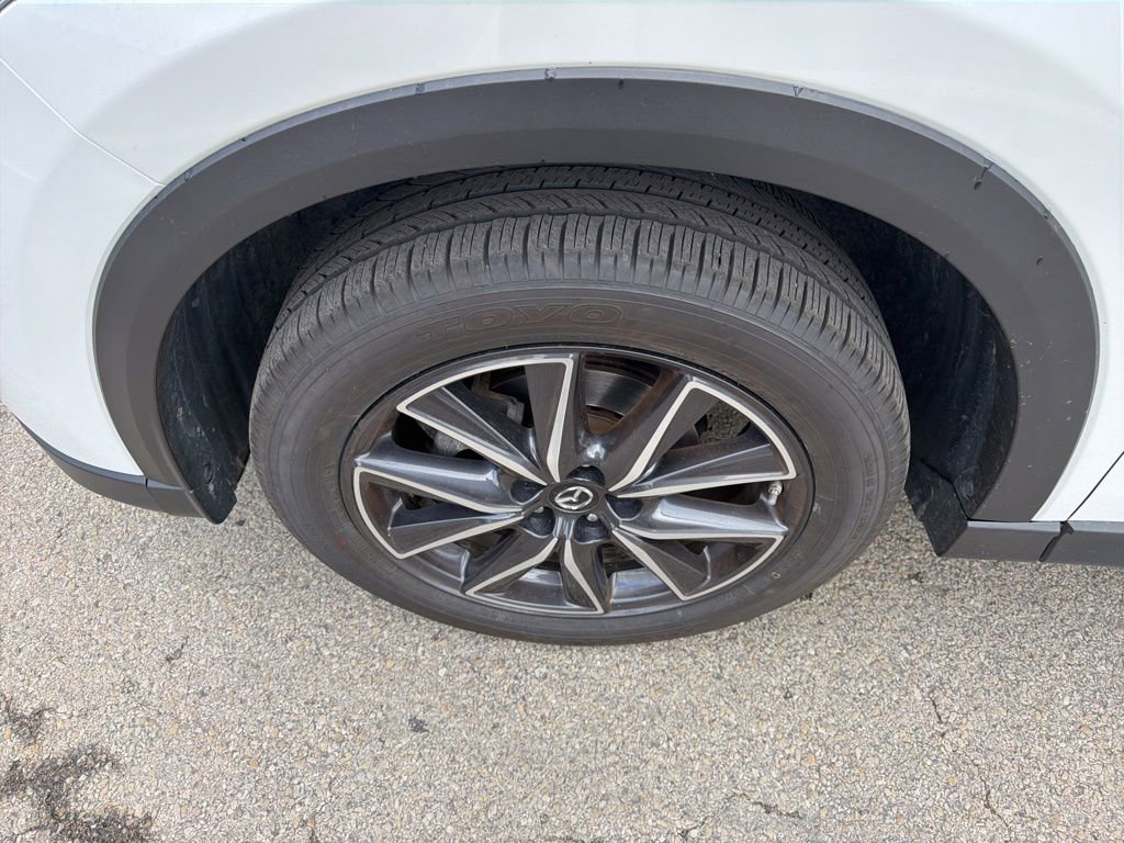 Used 2017 MAZDA CX-5 Grand Touring w/ Premium Package AWD/4WD image 3
