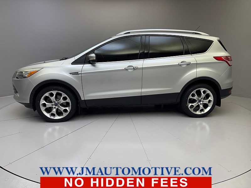 Used 2015 Ford Escape Titanium w/ Equipment Group 301A AWD/4WD image 2