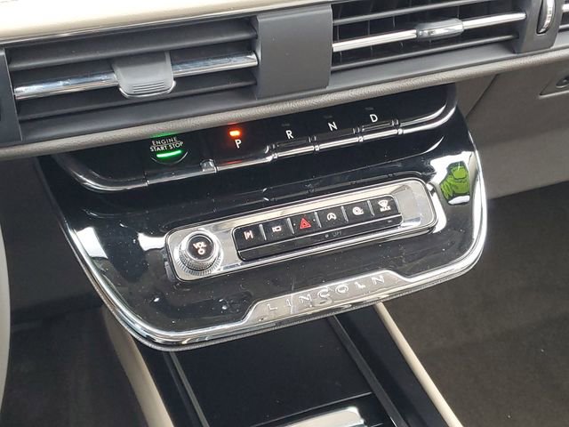 Certified 2023 Lincoln Corsair AWD w/ Equipment Group 101A image 22