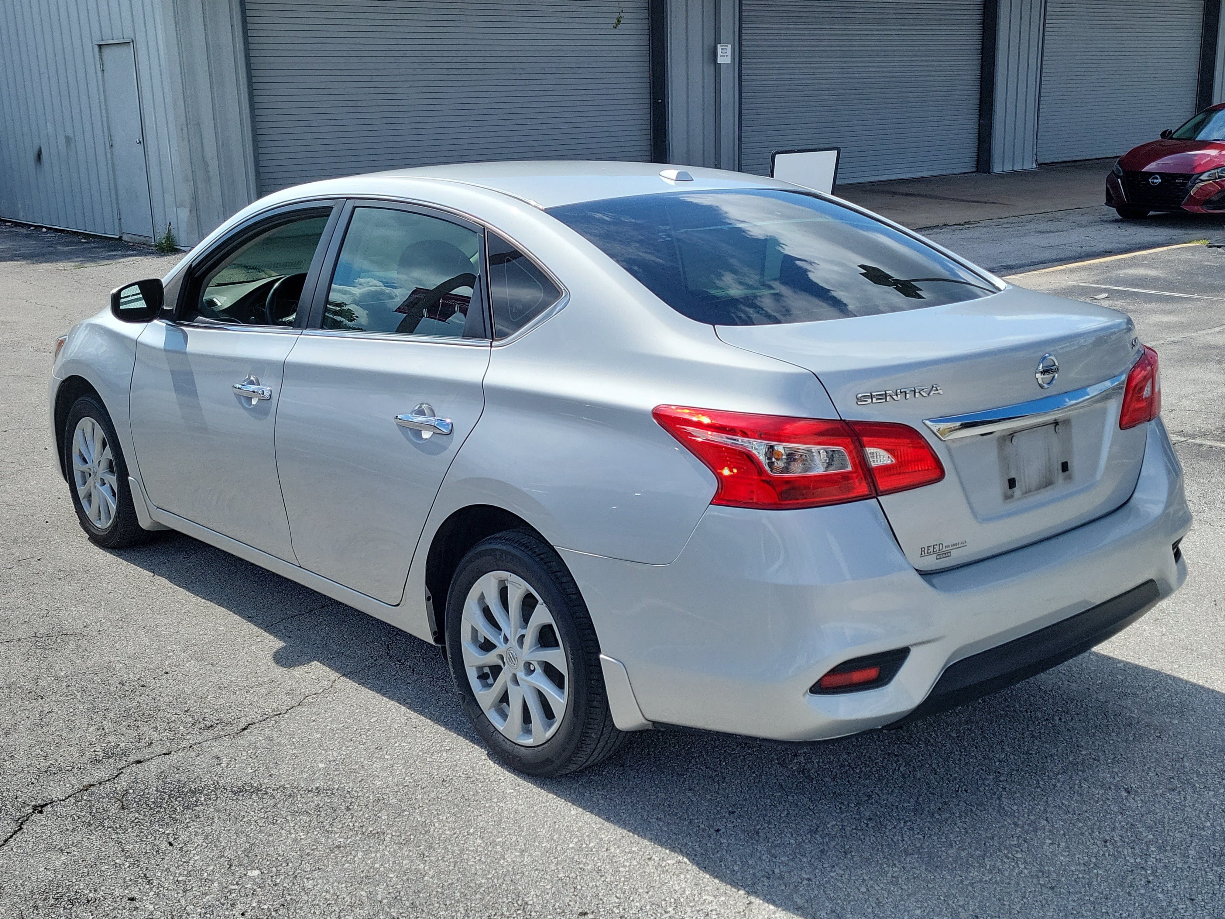 Certified 2019 Nissan Sentra SV FWD image 8