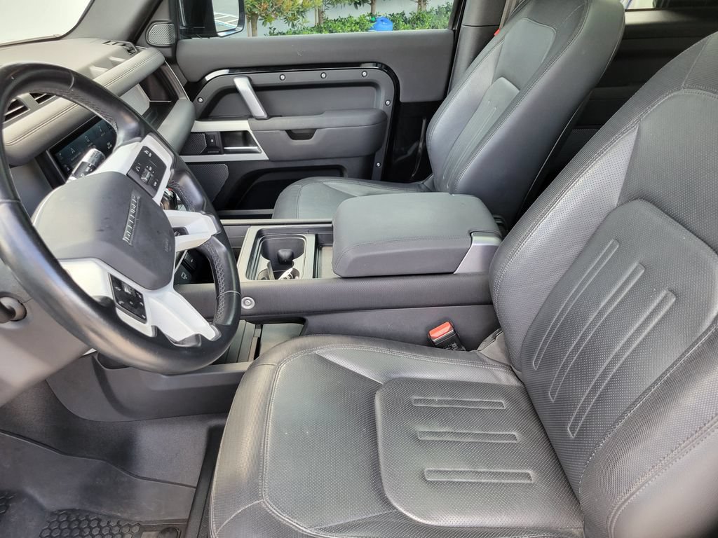 Used 2022 Land Rover Defender 90 X-Dynamic S AWD/4WD image 14