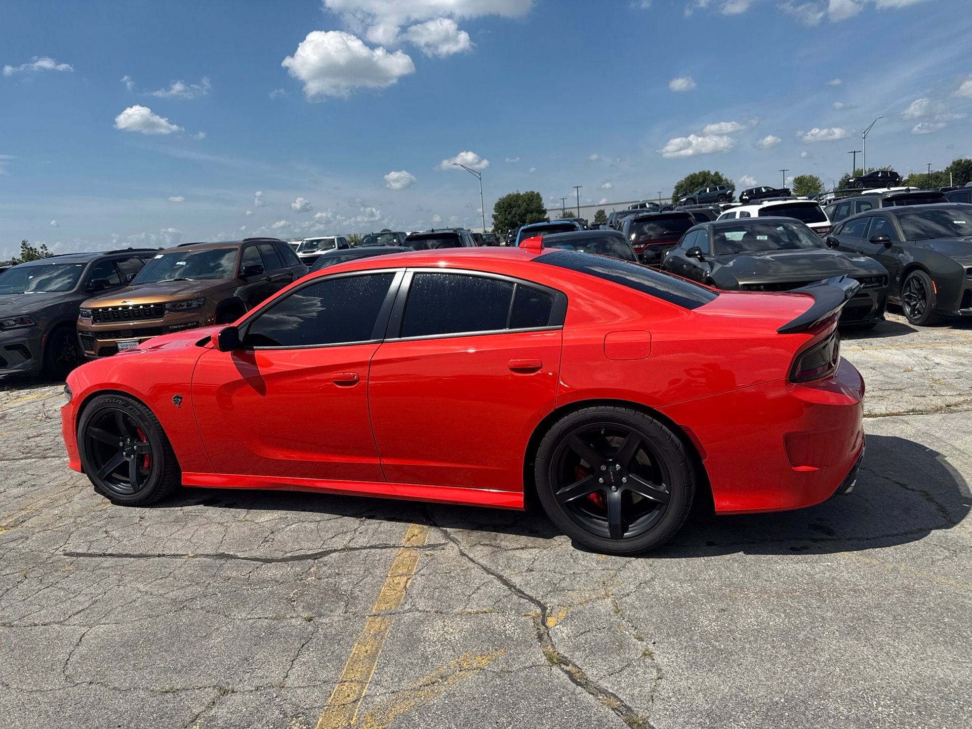 Used 2018 Dodge Charger SRT Hellcat RWD image 7