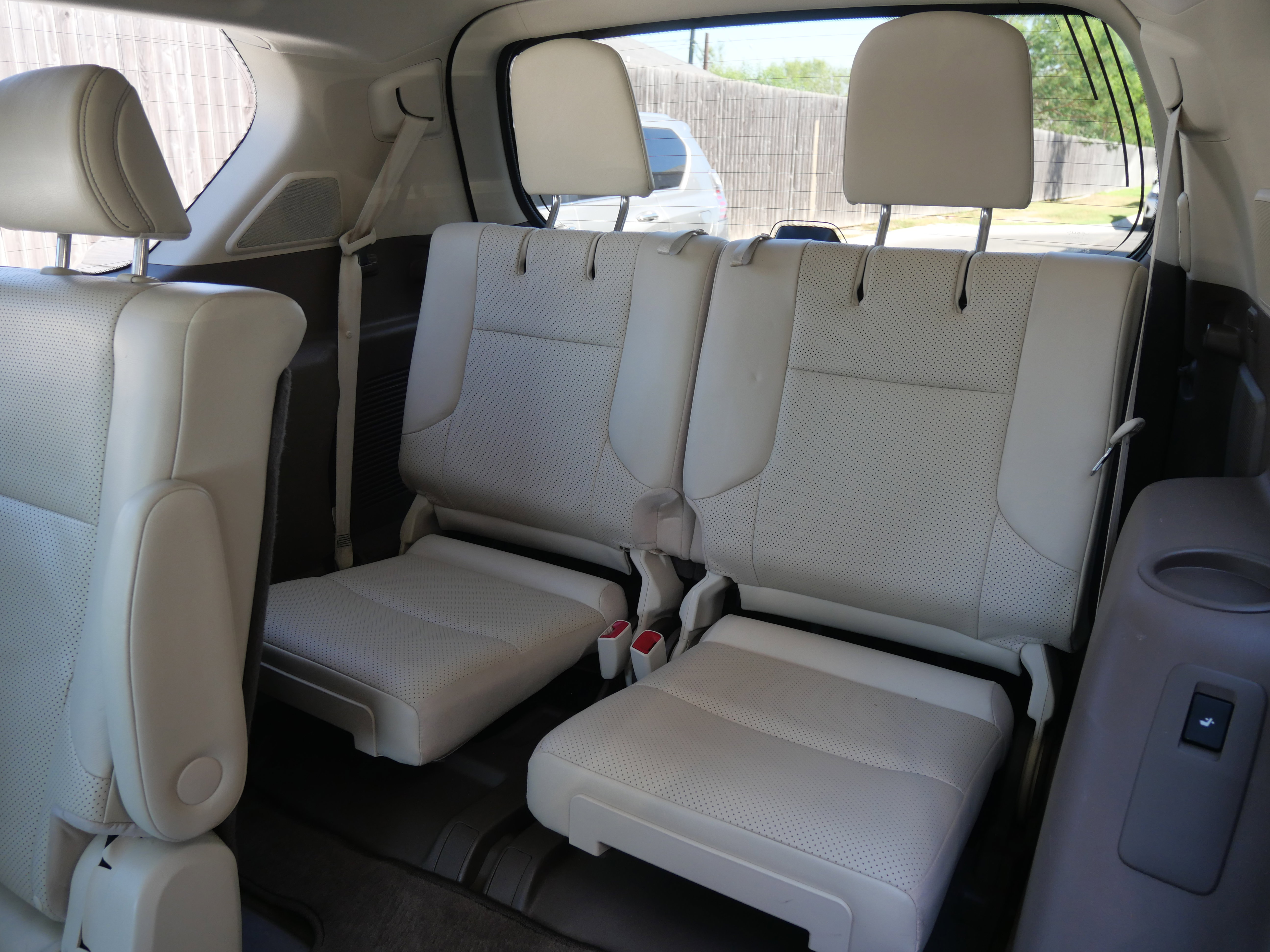 Used 2017 Lexus GX 460 Luxury image 11