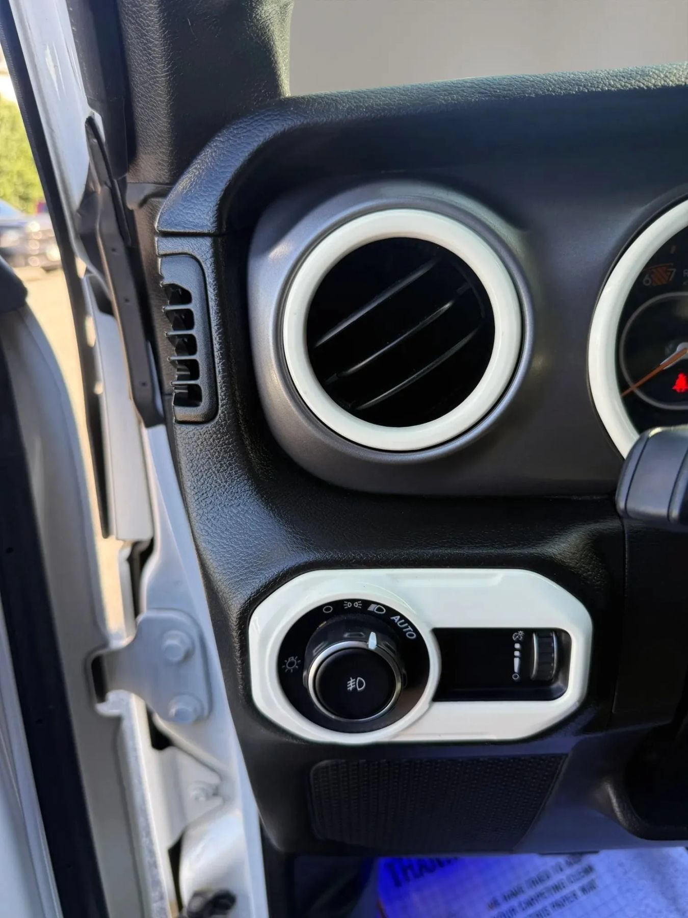 Used 2023 Jeep Wrangler Unlimited Sport AWD/4WD image 27