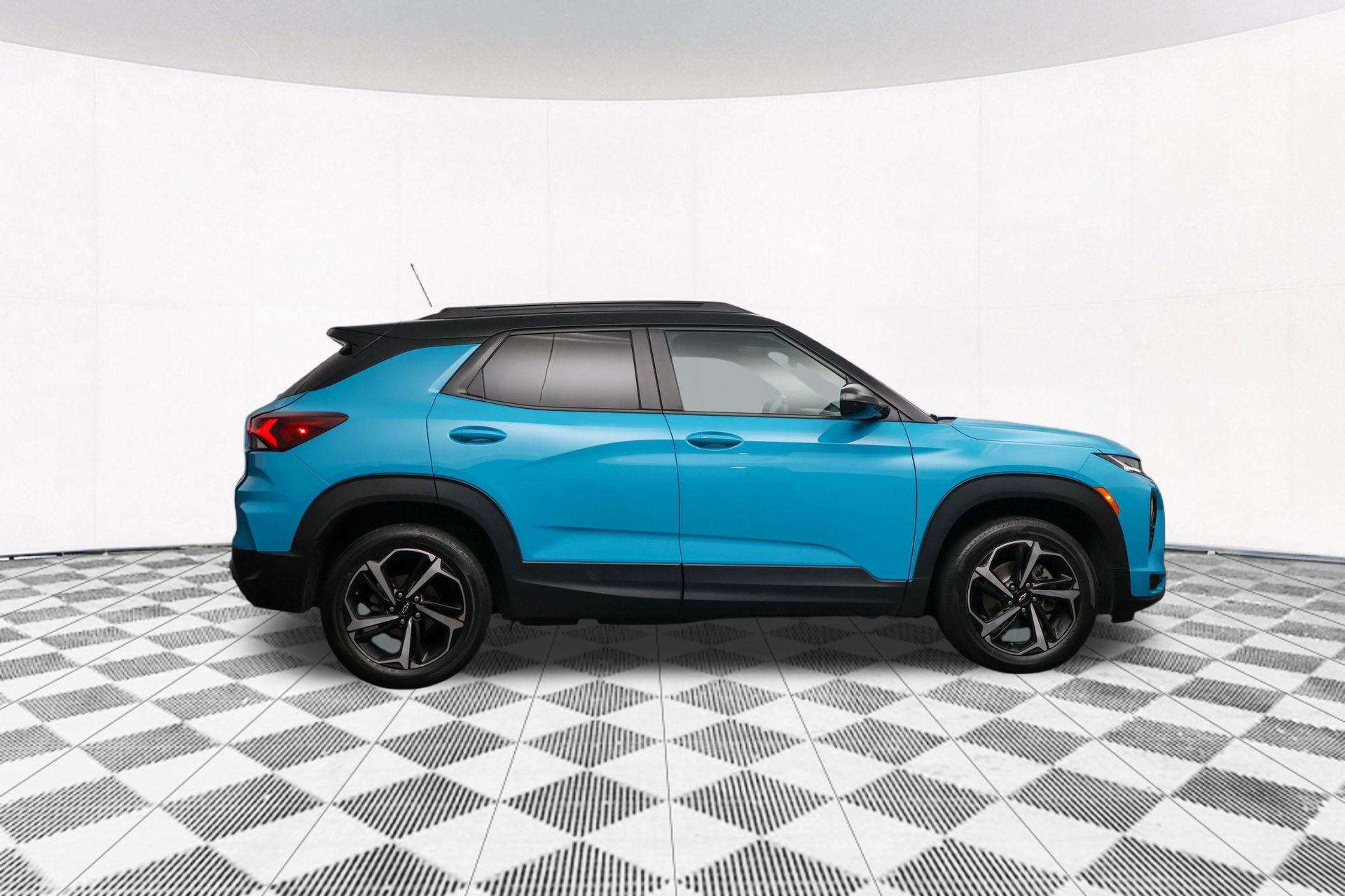 Used 2022 Chevrolet TrailBlazer RS AWD/4WD image 45
