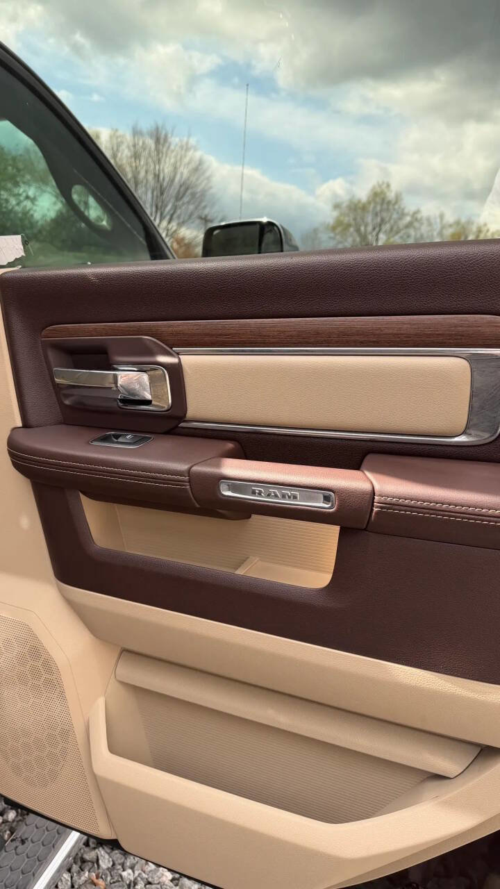 Used 2015 RAM 3500 Laramie image 23