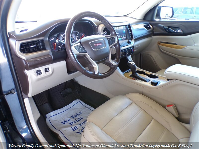 Used 2018 GMC Acadia Denali w/ Technology Package FWD image 14