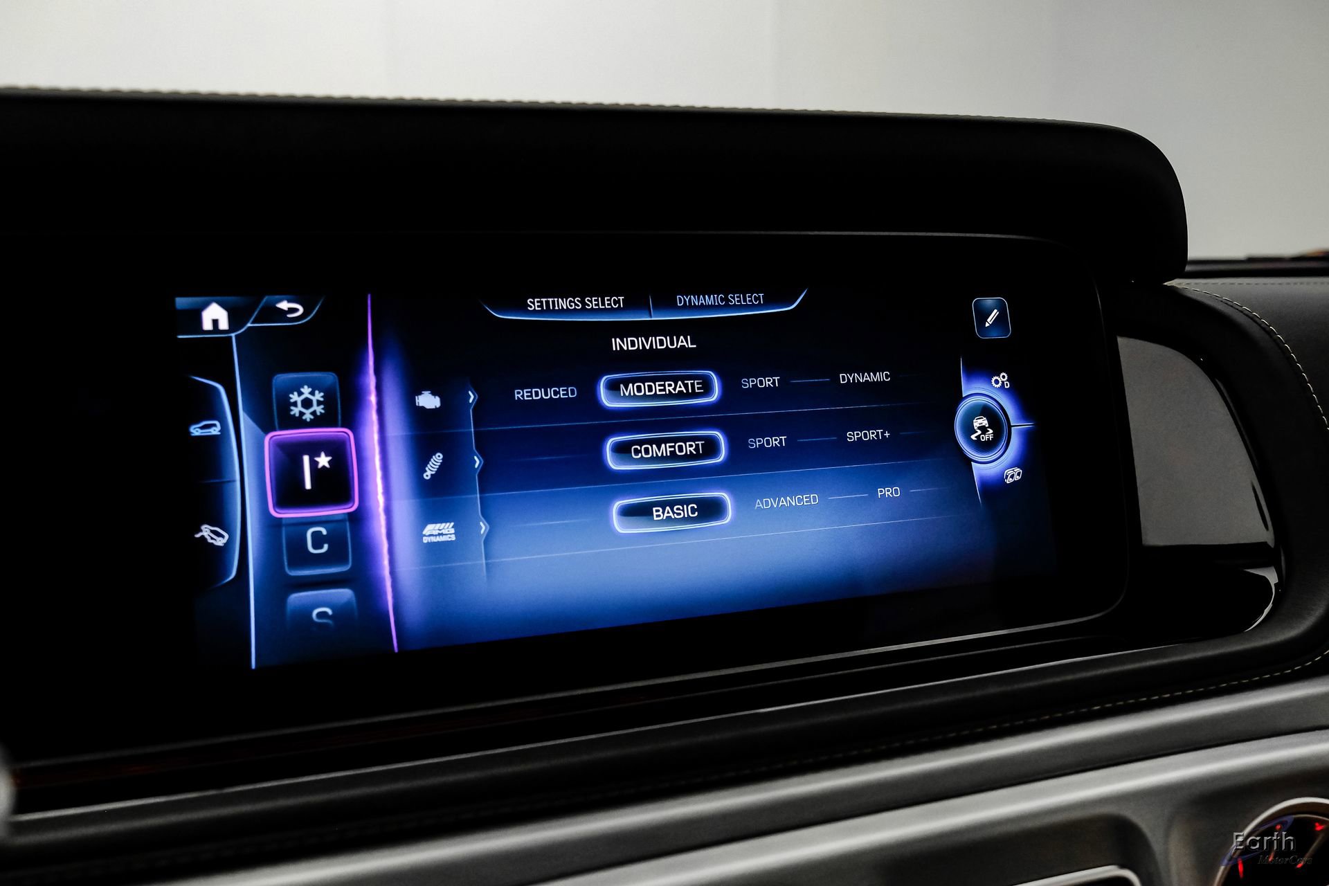 Used 2025 Mercedes-Benz G 63 AMG 4MATIC image 82