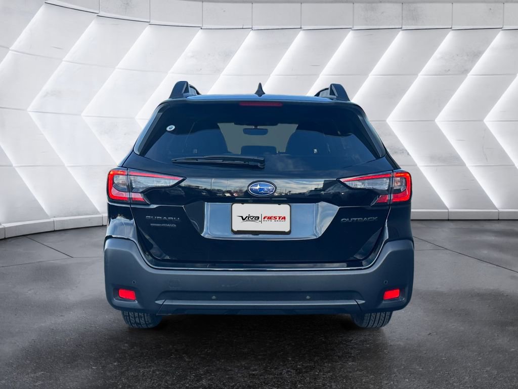 Used 2025 Subaru Outback Onyx Edition image 5