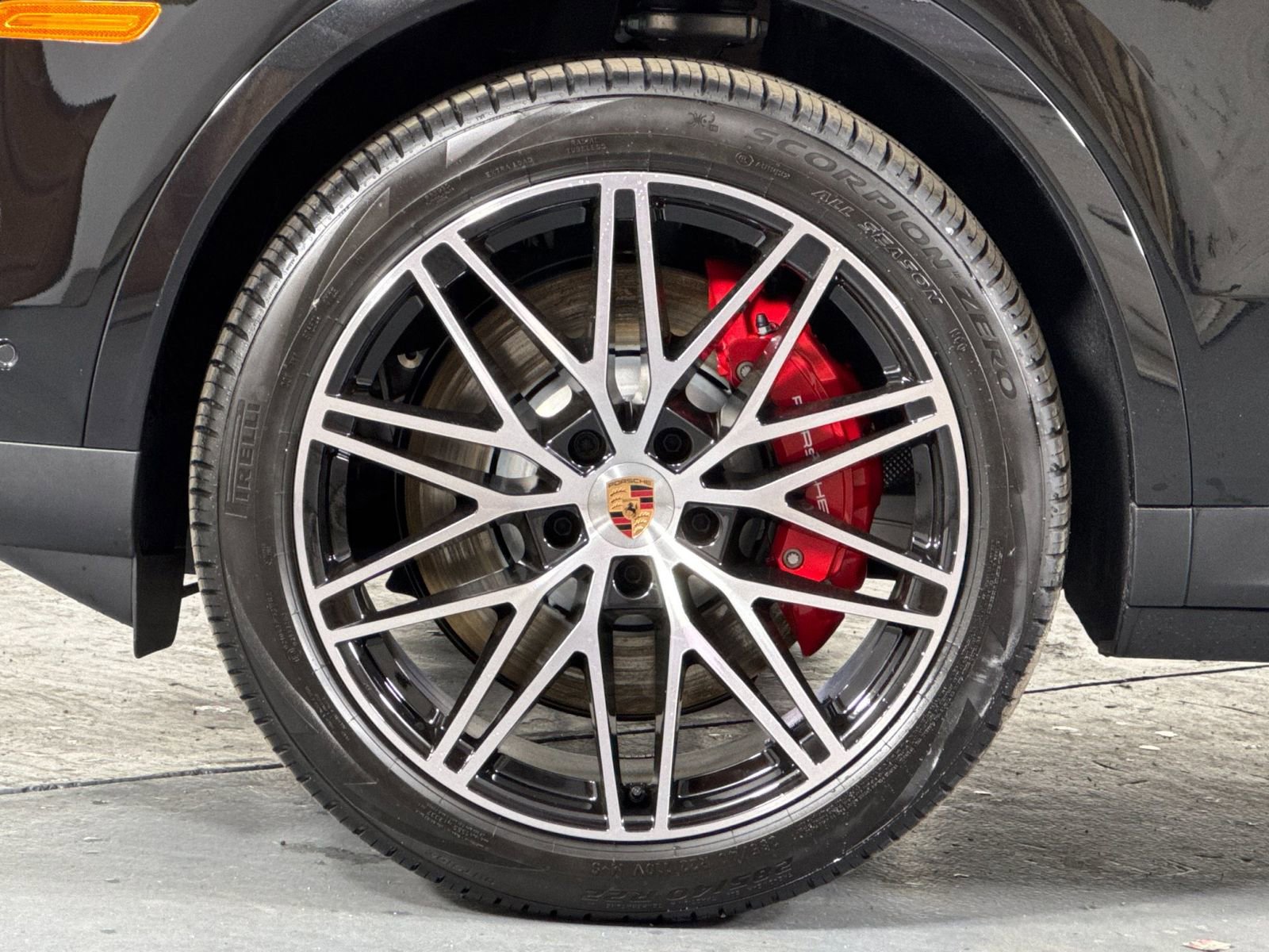 New 2026 Porsche Cayenne S image 34