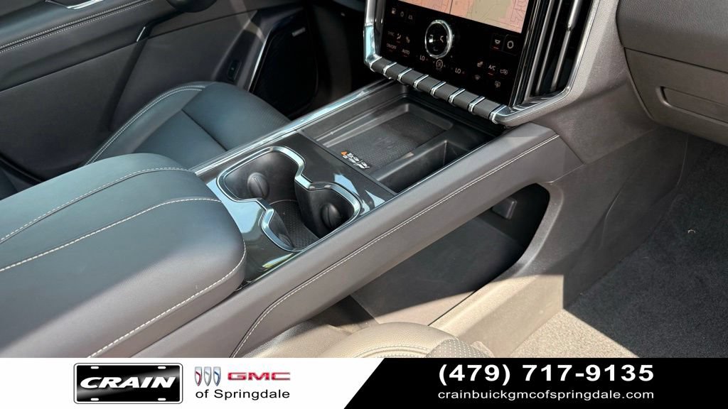 Used 2026 GMC Acadia Elevation FWD image 41